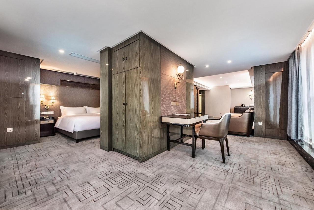 Mercure Chongqing Downtown Buitenkant foto